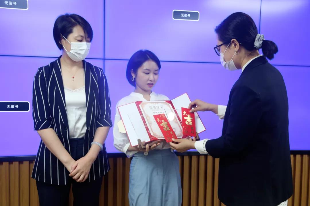 婚姻;离婚律师;房产纠纷